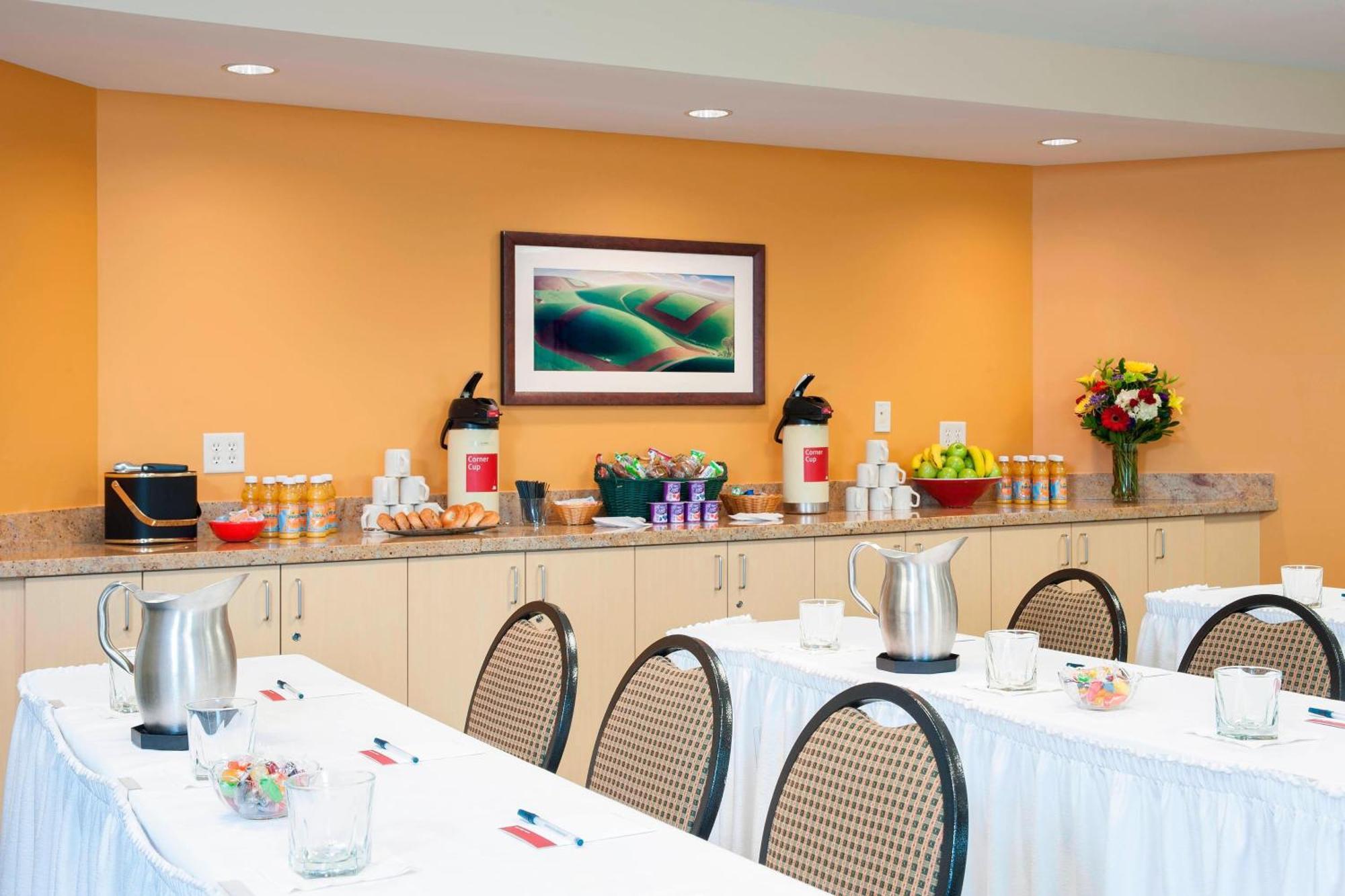 Towneplace Suites Des Moines Urbandale Johnston Zewnętrze zdjęcie