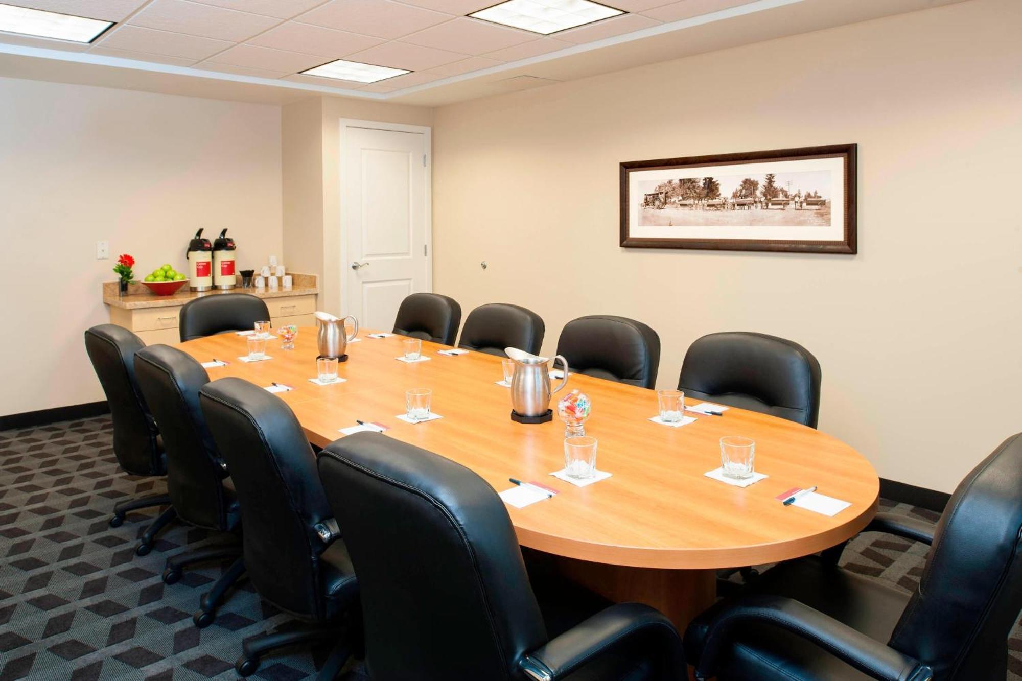Towneplace Suites Des Moines Urbandale Johnston Zewnętrze zdjęcie