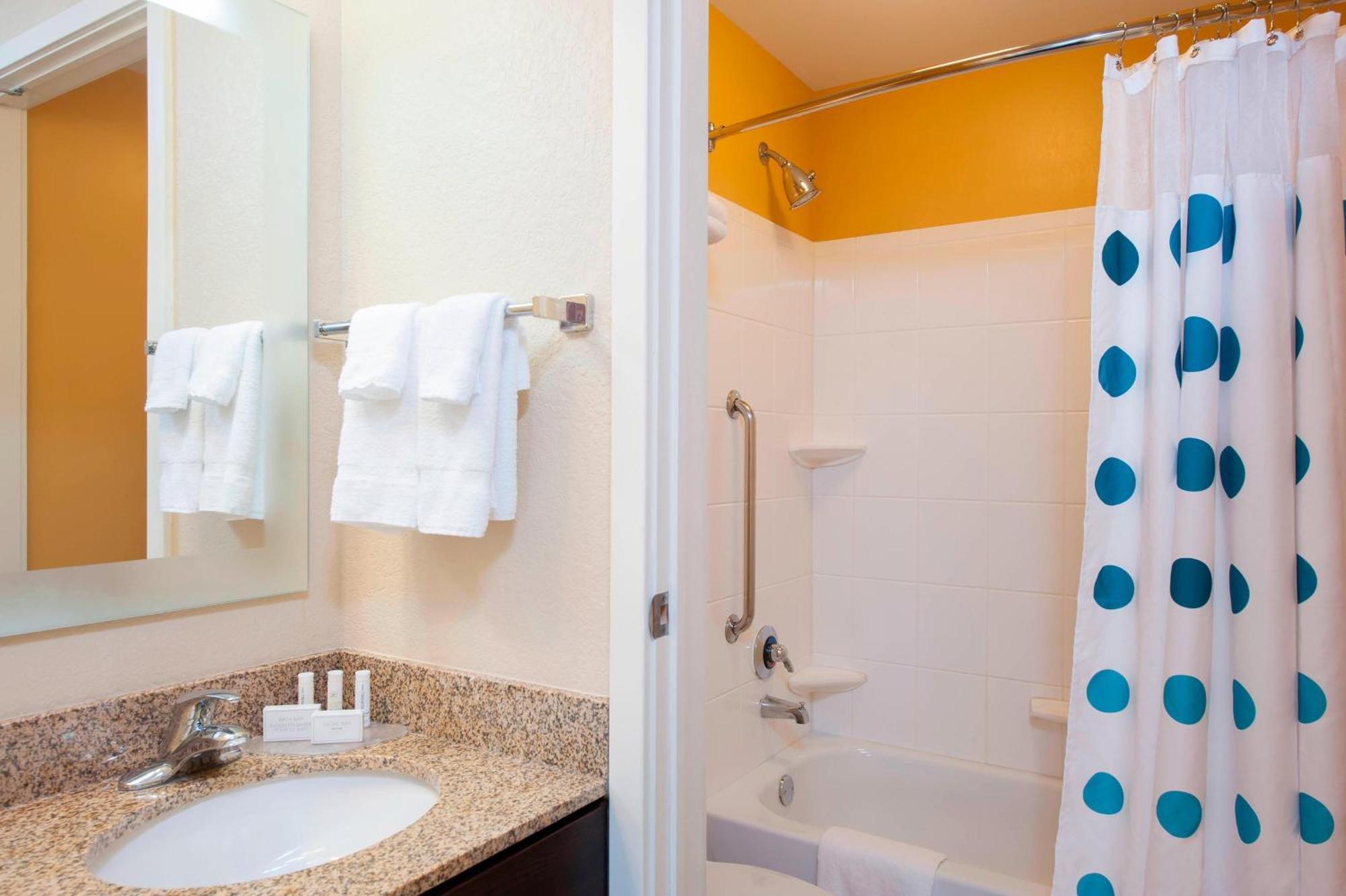 Towneplace Suites Des Moines Urbandale Johnston Zewnętrze zdjęcie